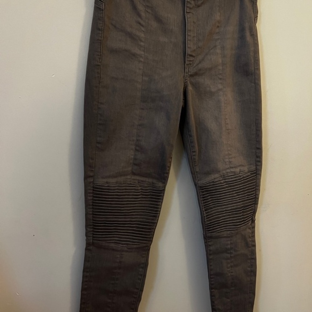 GAP Gray Skinny Pants with Ribbed Knee Detail